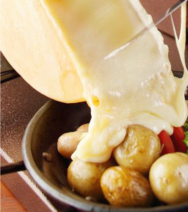 ハイジのラクレットチーズをかけたジャガイモ　～花畑農場のラクレットチーズ～