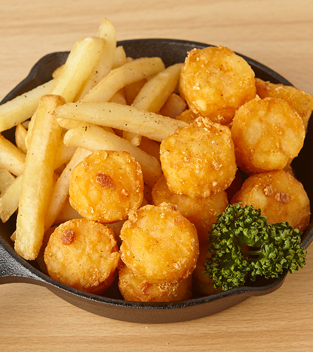 チェダーチーズナゲット＆ポテトのバスケット